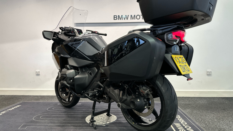 BMW R1300 RT LE (25MY)